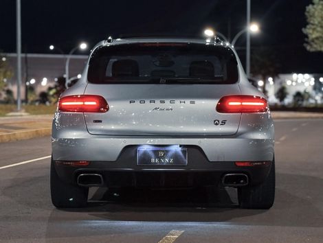 Porsche Macan 2.0 Turbo