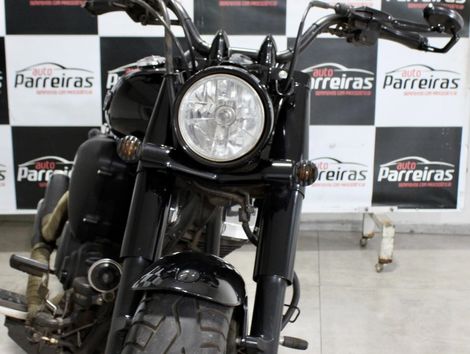 YAMAHA XVS 950 MIDNIGHT STAR