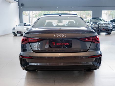 Audi A3 Sed. Perform. Black 2.0 TFSI S-tronic
