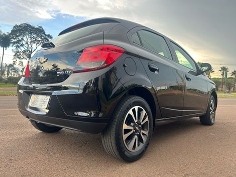 Chevrolet ONIX HATCH LTZ 1.4 8V FlexPower 5p Mec.