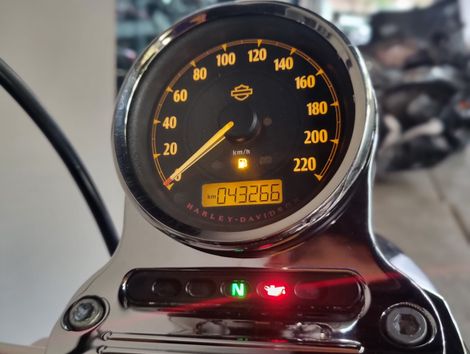 Harley XL 1200 CUSTOM LIMITED CA/CB
