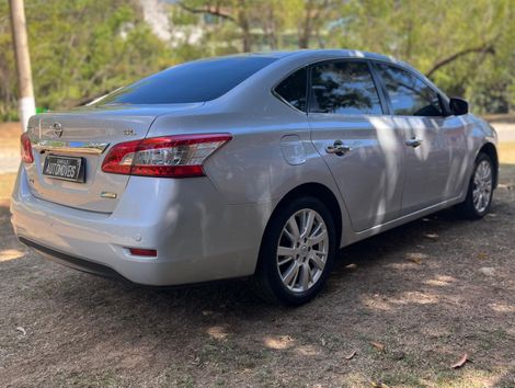 Nissan Sentra SL 2.0/ 2.0 Flex Fuel 16V Aut.