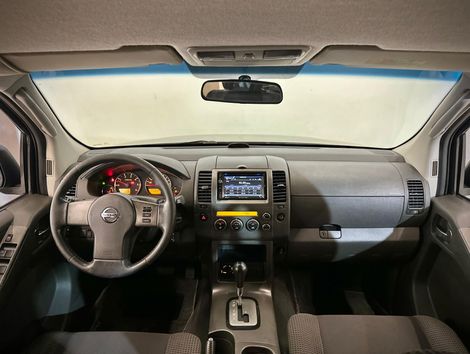 Nissan Pathfinder SE 2.5 16V TDI Diesel Aut.