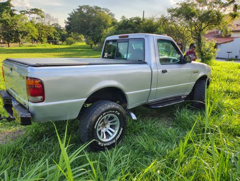 Ford Ranger XL 2.8 8v 135cv 4x4 CS TB Diesel