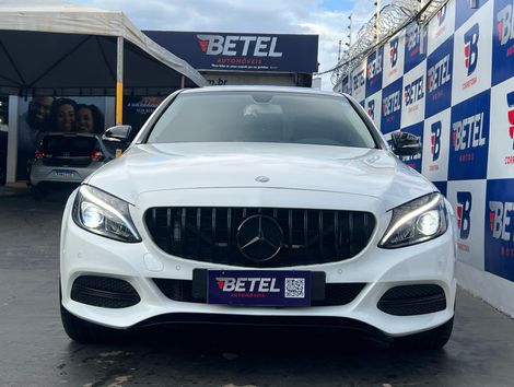 Mercedes C-200 Avantgarde 2.0 TB 16V 184cv Aut.