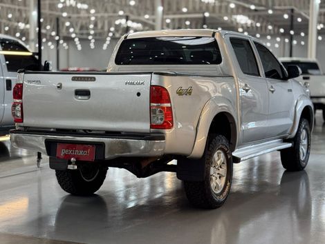 Toyota Hilux CD SRV 4x4 2.7 Flex 16V Aut.