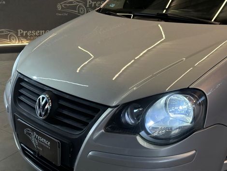 VolksWagen Polo Sed. COMFORT. 1.6 Mi Tot. Flex 8v