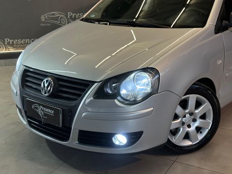 VolksWagen Polo Sed. COMFORT. 1.6 Mi Tot. Flex 8v