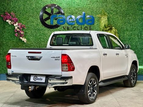 Toyota Hilux CD SRV 4x2 2.7 Flex 16V Aut.