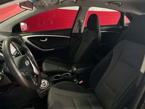 Hyundai i30 1.8 16V Aut. 5p