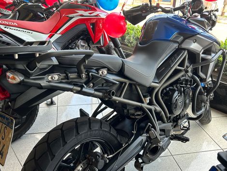 TRIUMPH TIGER 800 XRX