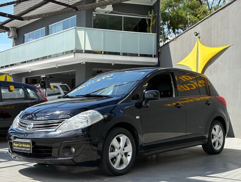 Nissan TIIDA SL 1.8/1.8 Flex 16V Aut.