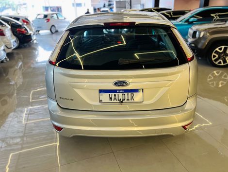 Ford Focus 1.6 S/SE/SE Plus Flex 8V/16V  5p