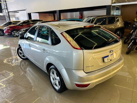 Ford Focus 1.6 S/SE/SE Plus Flex 8V/16V  5p