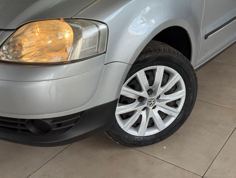 VolksWagen SPACEFOX 1.6/ 1.6 Trend Total Flex 8V 5p