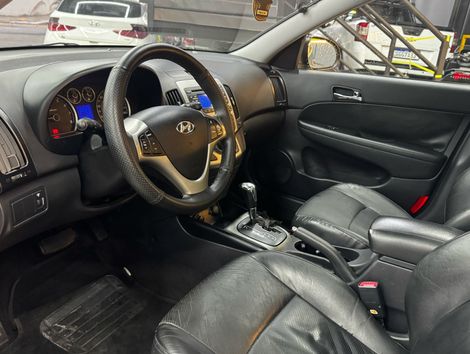 Hyundai i30 2.0 16V 145cv 5p Aut.