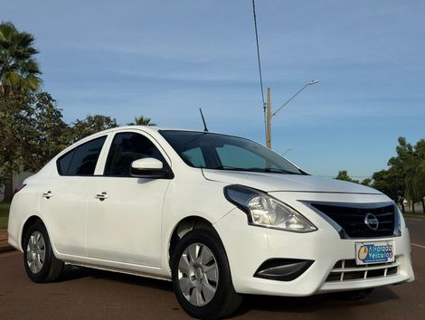 Nissan VERSA 1.0 12V FlexStart 4p Mec.