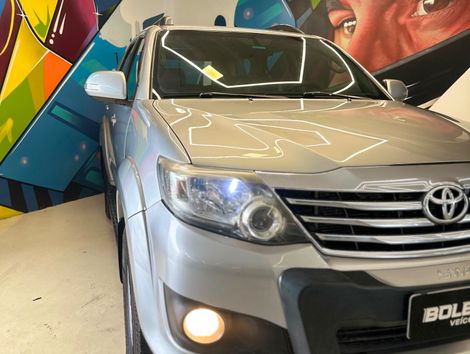 Toyota Hilux SW4 SR 4x2 2.7/ 2.7 Flex 16V Aut.