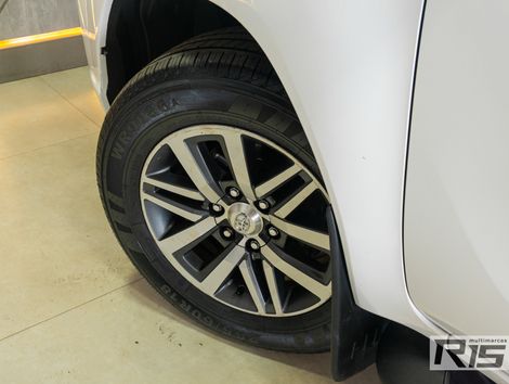 Toyota Hilux CD SRV 4x4 2.8 TDI Diesel Aut.