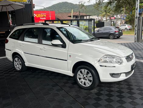 Fiat Palio Week. ATTRACTIVE 1.4 Fire Flex 8V