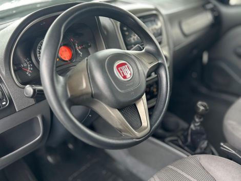 Fiat Palio Week. ATTRACTIVE 1.4 Fire Flex 8V