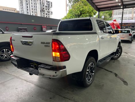 Toyota Hilux CD SRV 4x2 2.7 Flex 16V Aut.