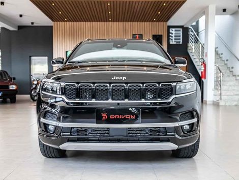Jeep Commander Overland T270 1.3 TB Flex Aut.