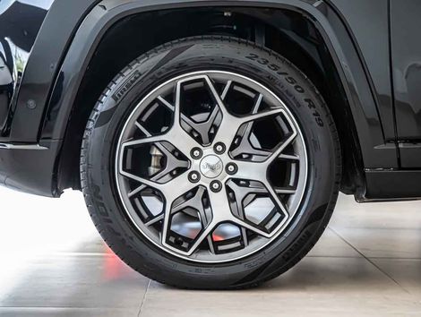 Jeep Commander Overland T270 1.3 TB Flex Aut.