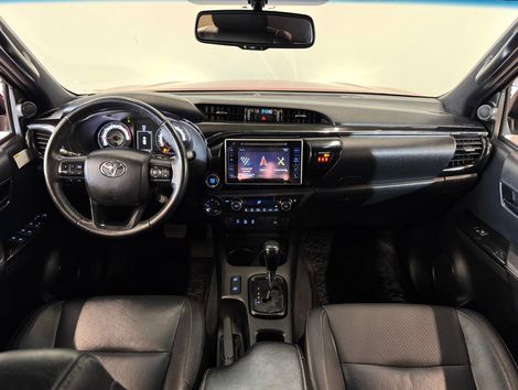 Toyota Hilux CD SRX 4x4 2.8 TDI 16V Diesel Aut.