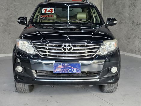 Toyota 3.0 SRV 4X4 7 LUGARES 16V TURBO INTERCOOLER DIESEL 4P AUTOMÁTICO