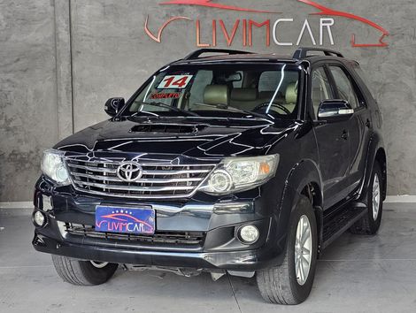 Toyota 3.0 SRV 4X4 7 LUGARES 16V TURBO INTERCOOLER DIESEL 4P AUTOMÁTICO
