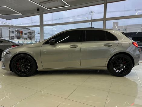 Mercedes A 250 2.0 TB Hatch Vision