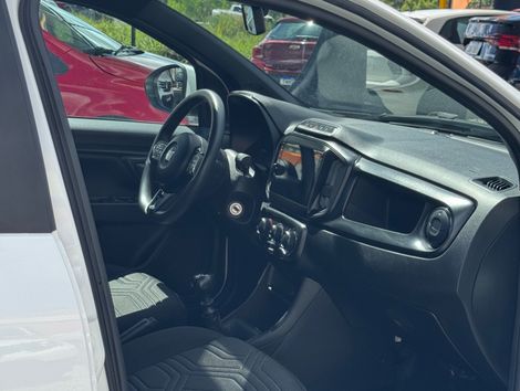 Fiat Strada Freedom 1.3 Flex 8V CD