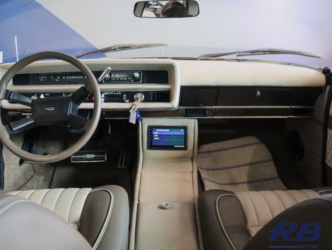 Ford Landau