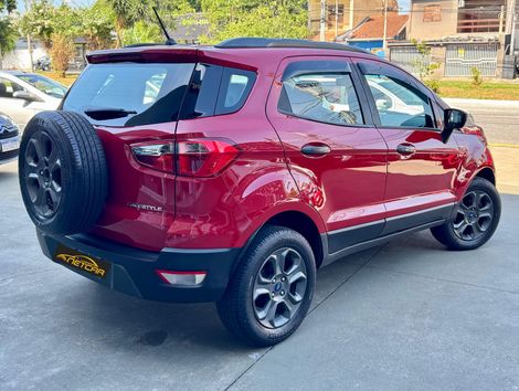 Ford EcoSport FREESTYLE 1.5 12V Flex 5p Aut.