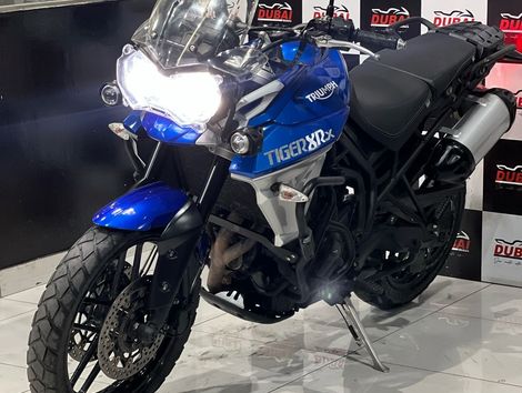 TRIUMPH TIGER 800 XRX