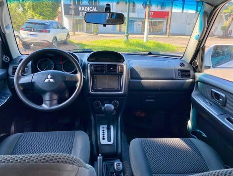 Mitsubishi Pajero TR4 2.0/ 2.0 Flex 16V 4x4 Aut.