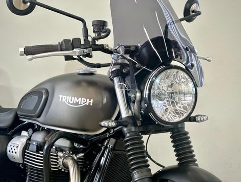 TRIUMPH STREET  TWIN 900cc