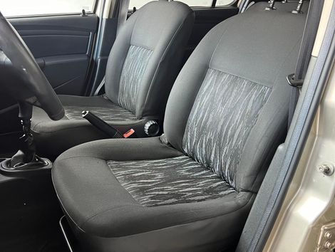 Renault SANDERO Authentique Hi-Flex 1.0 16V 5p