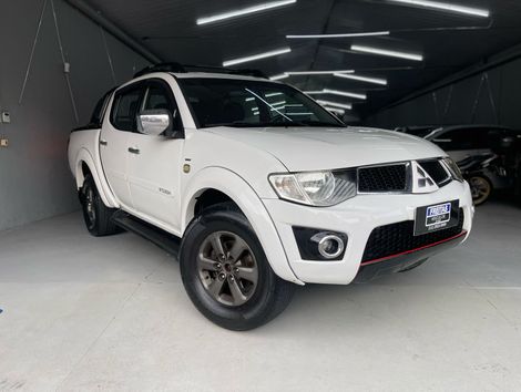 Mitsubishi L200 Triton HPE 3.2 CD TB Int.Diesel Aut