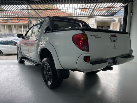 Mitsubishi L200 Triton HPE 3.2 CD TB Int.Diesel Aut