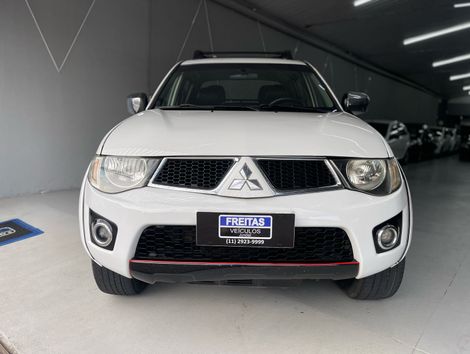 Mitsubishi L200 Triton HPE 3.2 CD TB Int.Diesel Aut