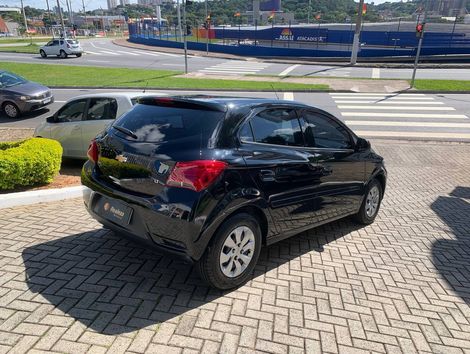 Chevrolet ONIX HATCH LT 1.0 8V FlexPower 5p Mec.