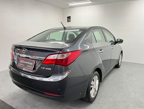 Hyundai HB20S Premium 1.6 Flex 16V Mec. 4p