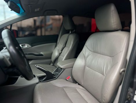 Honda Civic Sedan LXR 2.0 Flexone 16V Aut. 4p