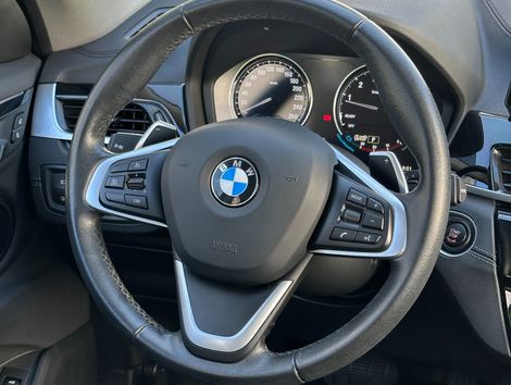 BMW X1 SDRIVE 20i X-Line 2.0 TB Active Flex