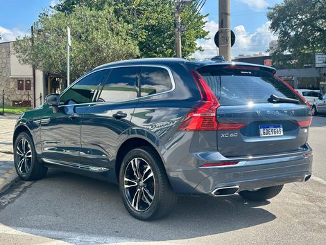 Volvo XC 60 T-8 HÍBRIDO MOMENTUM 2.0 5p