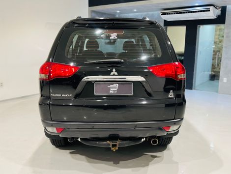 Mitsubishi Pajero DAKAR/HPE 3.5 4x4 Flex 5p Aut.