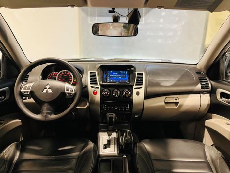 Mitsubishi Pajero DAKAR/HPE 3.5 4x4 Flex 5p Aut.