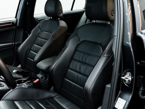 VolksWagen Golf GTi 2.0 TSI 220cv Aut.